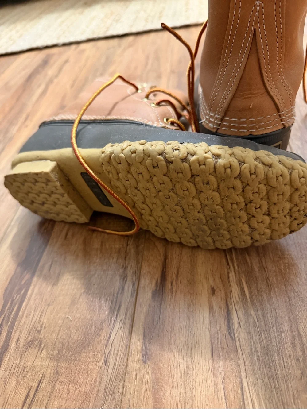 LL Bean Duck Boots women’s sz 8